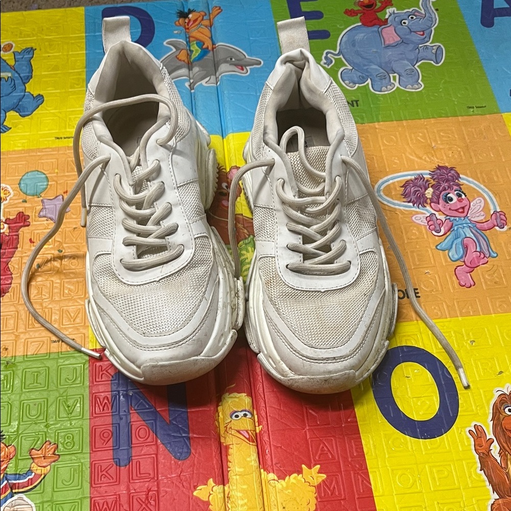 Kids' Cream Sneakers